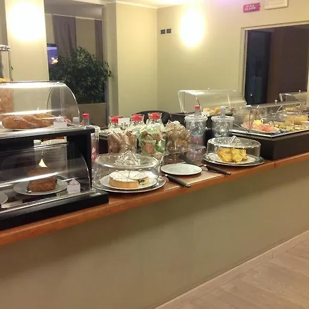 Hotel Class 3*