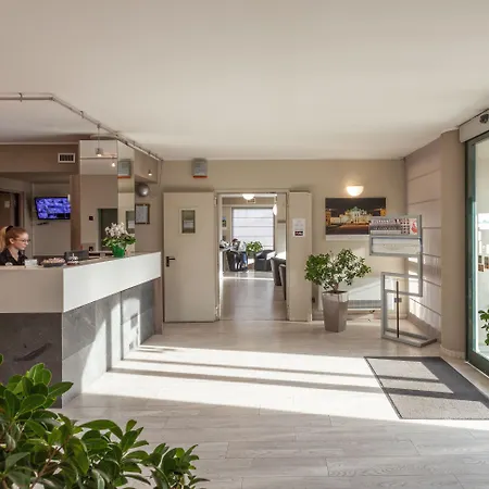 Class Hotel 3*