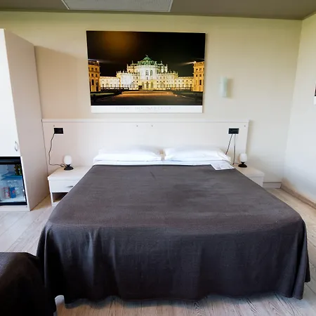 Class Hotel 3*