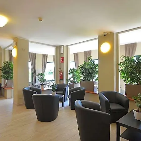Hotel Class 3*