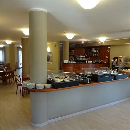 Hotel Class 3*